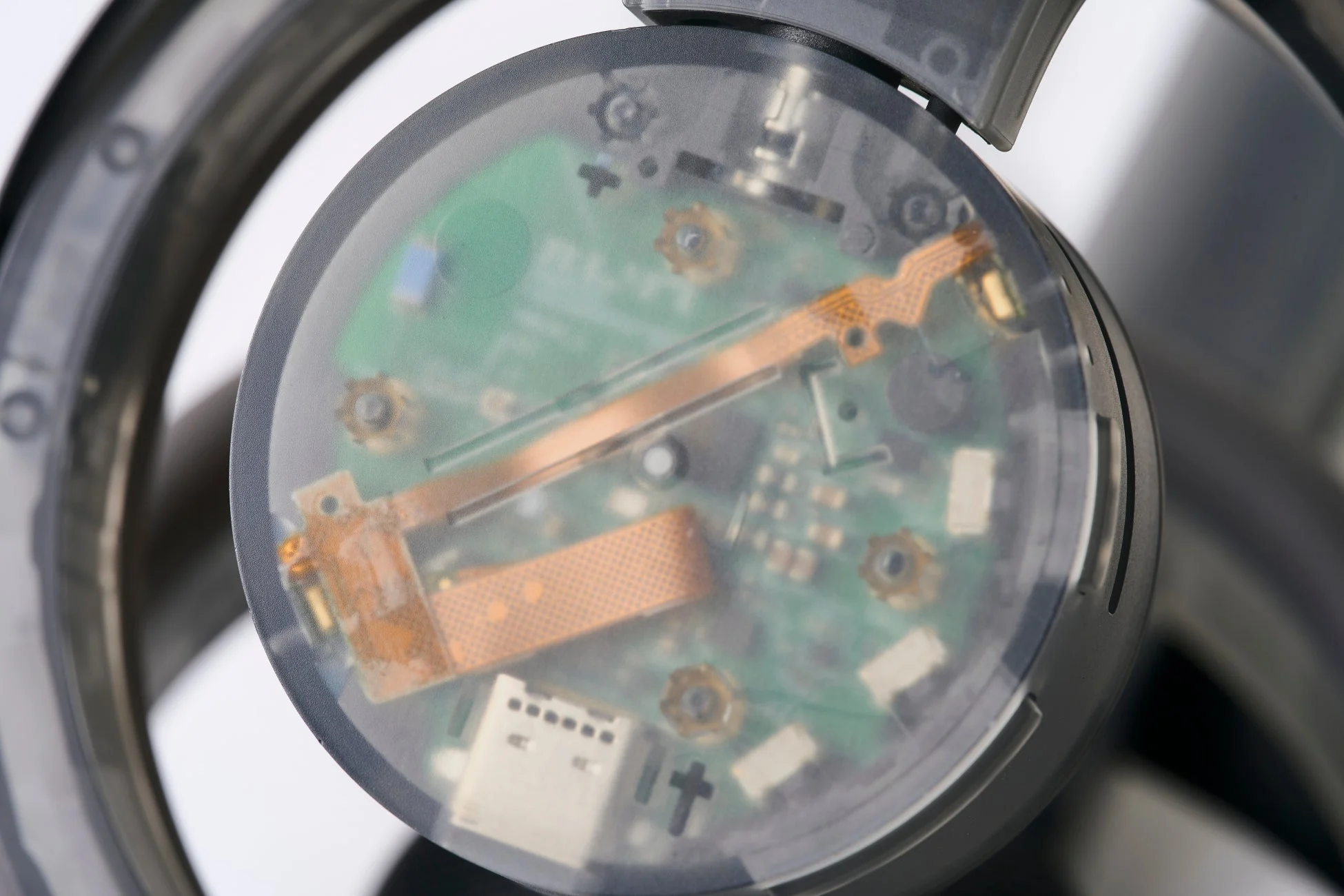 nwm ONE ファントムグレイ