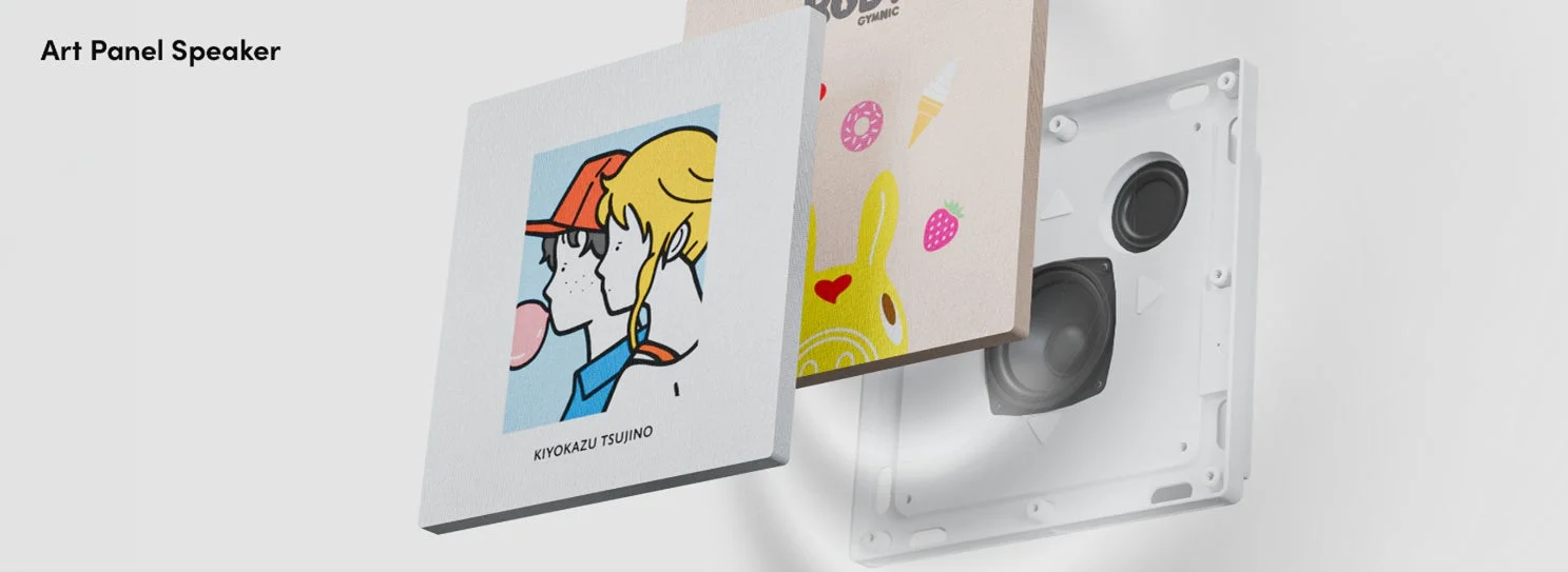 アートパネルスピーカーが分解された状態で表示されており、表面に異なるデザインのアートパネルが複数見えている画像