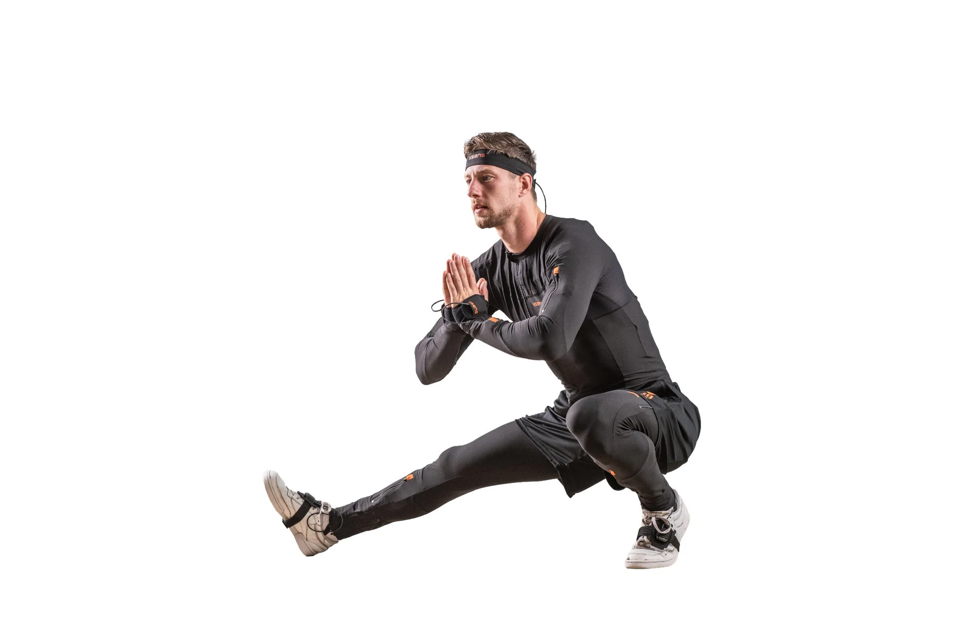 ストレッチを行う男性